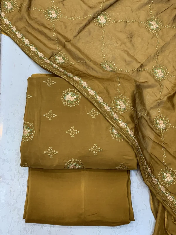 Olive Brown Pure Pk Grip Silk designerwearcollection.com