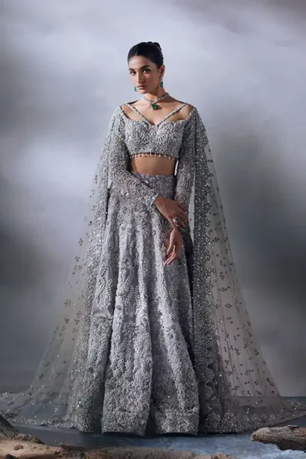 Soraya Eisley 1 designerwearcollection.com